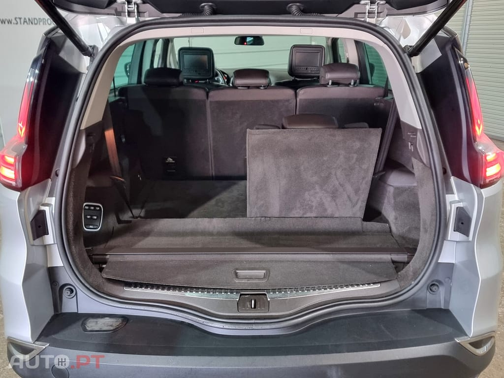 Renault Espace 1.6 dCi Initiale Paris EDC