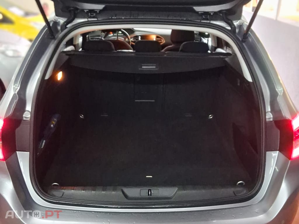 Peugeot 308 SW 1.2 PureTech Style