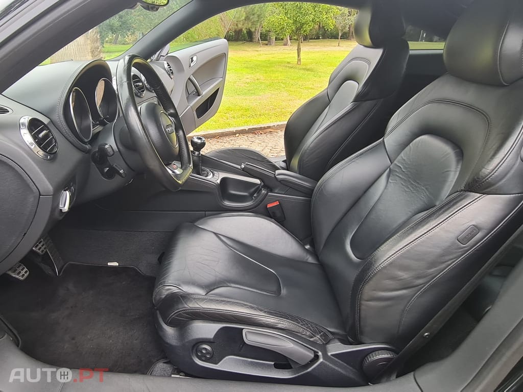 Audi TT 1.8 TFSI S-line