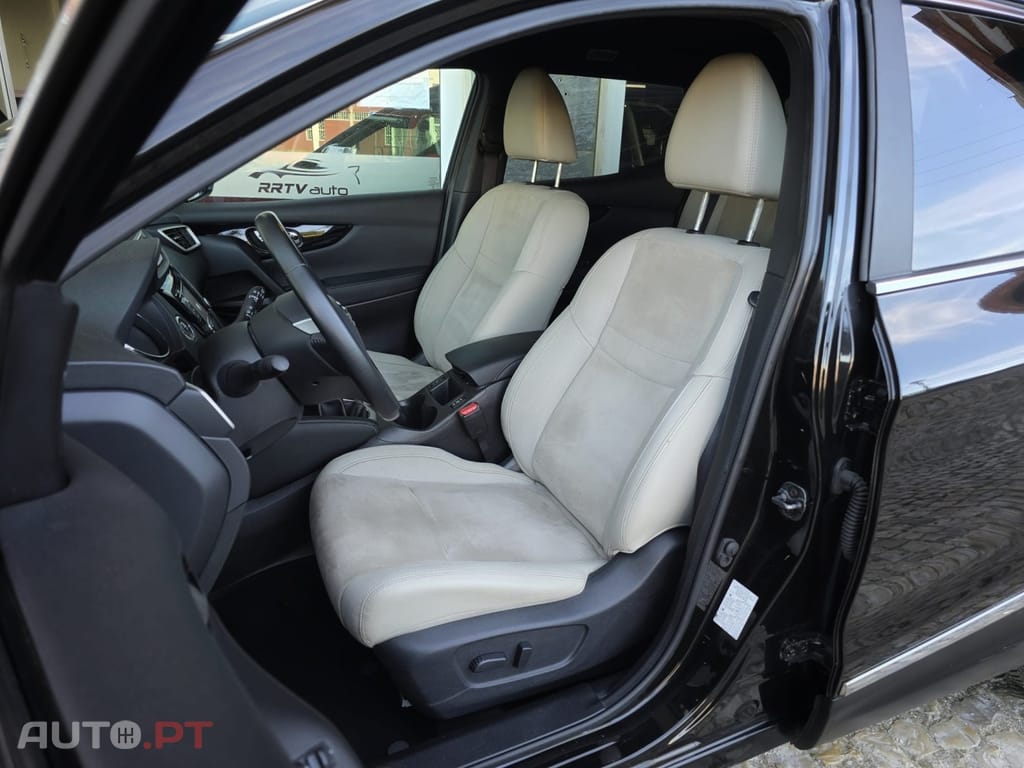 Nissan Qashqai 1.6 dCi Tekna Premium 17 360 S&S
