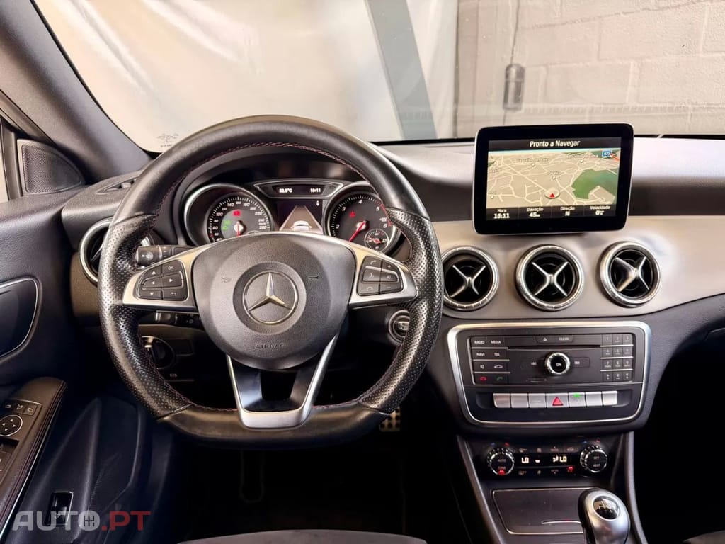 Mercedes-Benz CLA 180 d AMG Line
