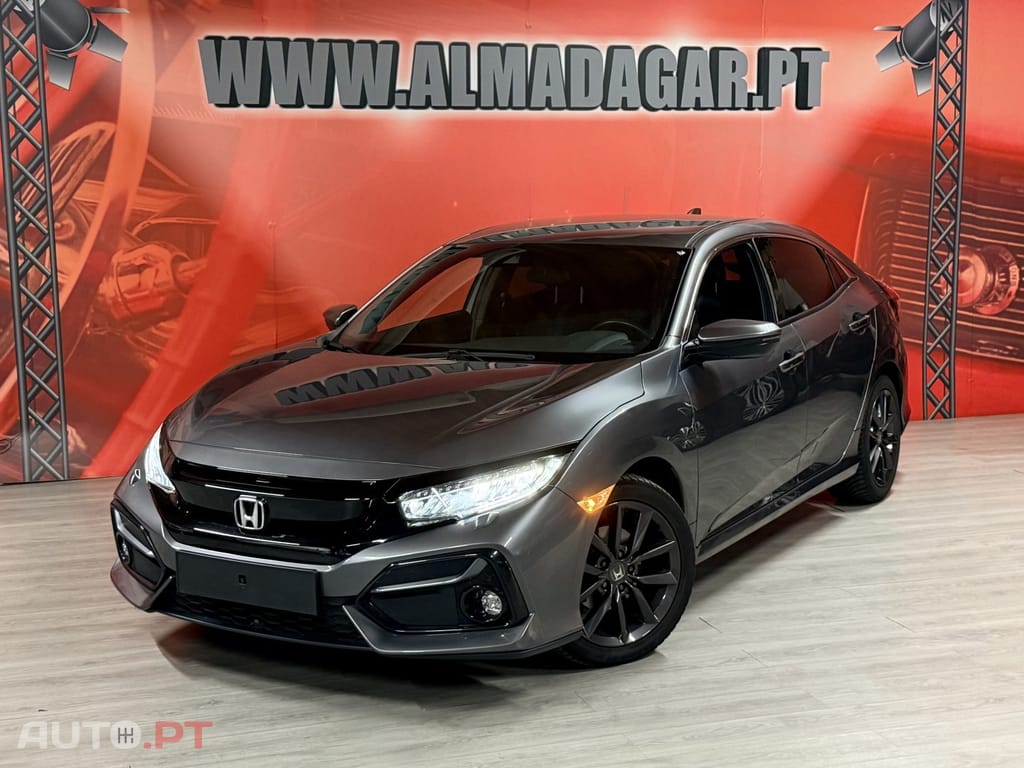 Honda Civic 1.0 i-VTEC Elegance Navi
