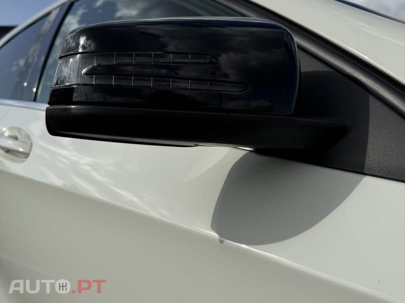 Mercedes-Benz A 180 d AMG Line