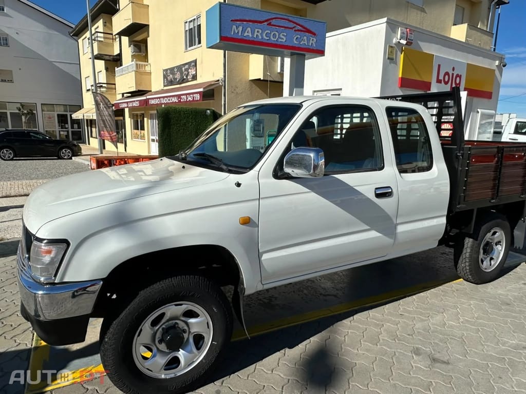 Toyota Hilux 2.4 TD LN170LM CE Trial