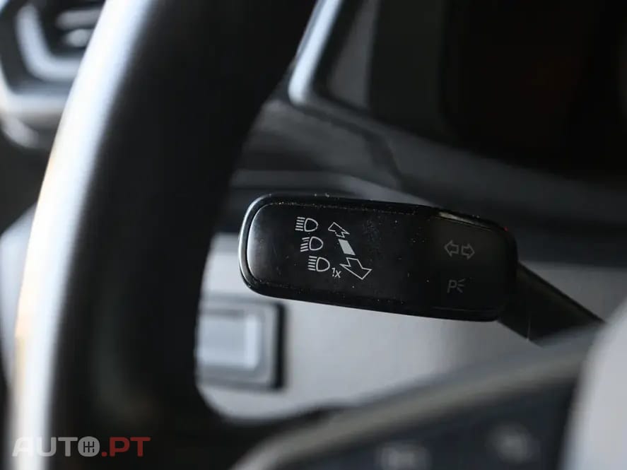 Volkswagen Caravelle 2.0 TDi CD Longa Extra AC