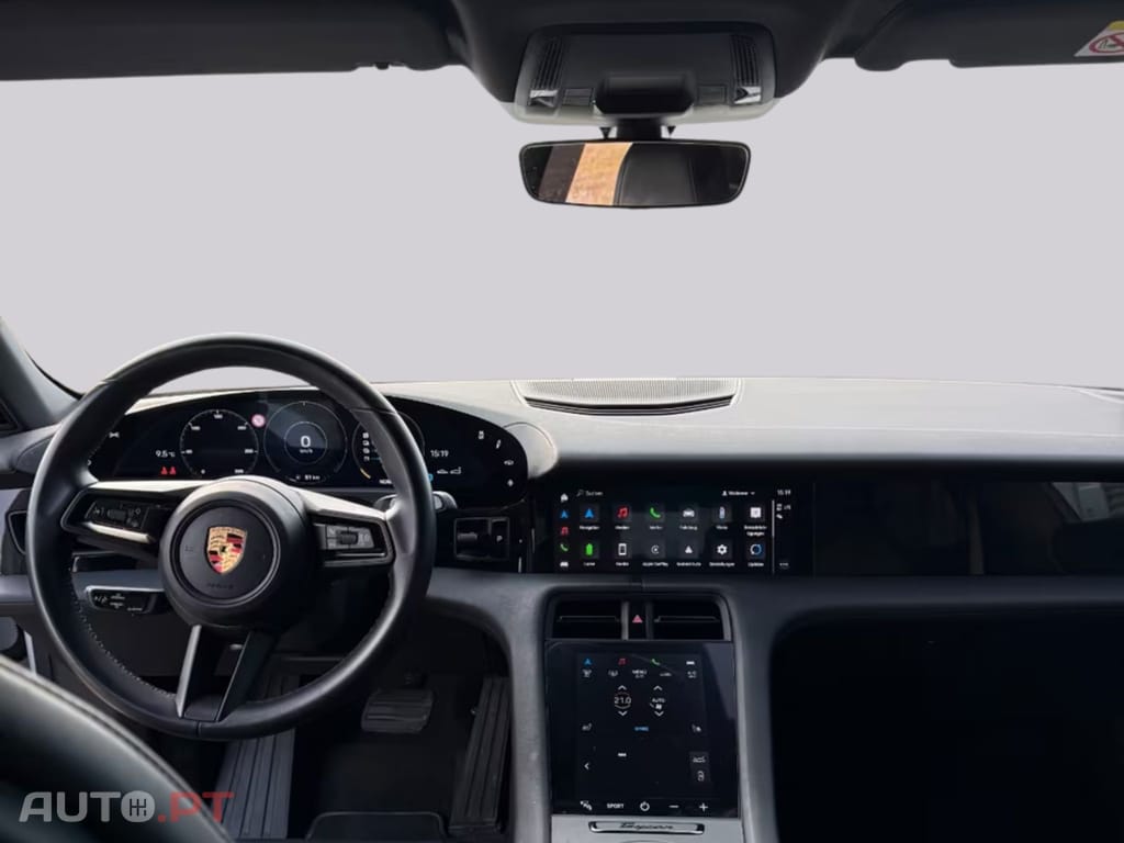 Porsche Taycan Performance I.V.A DEDUTIVEL 