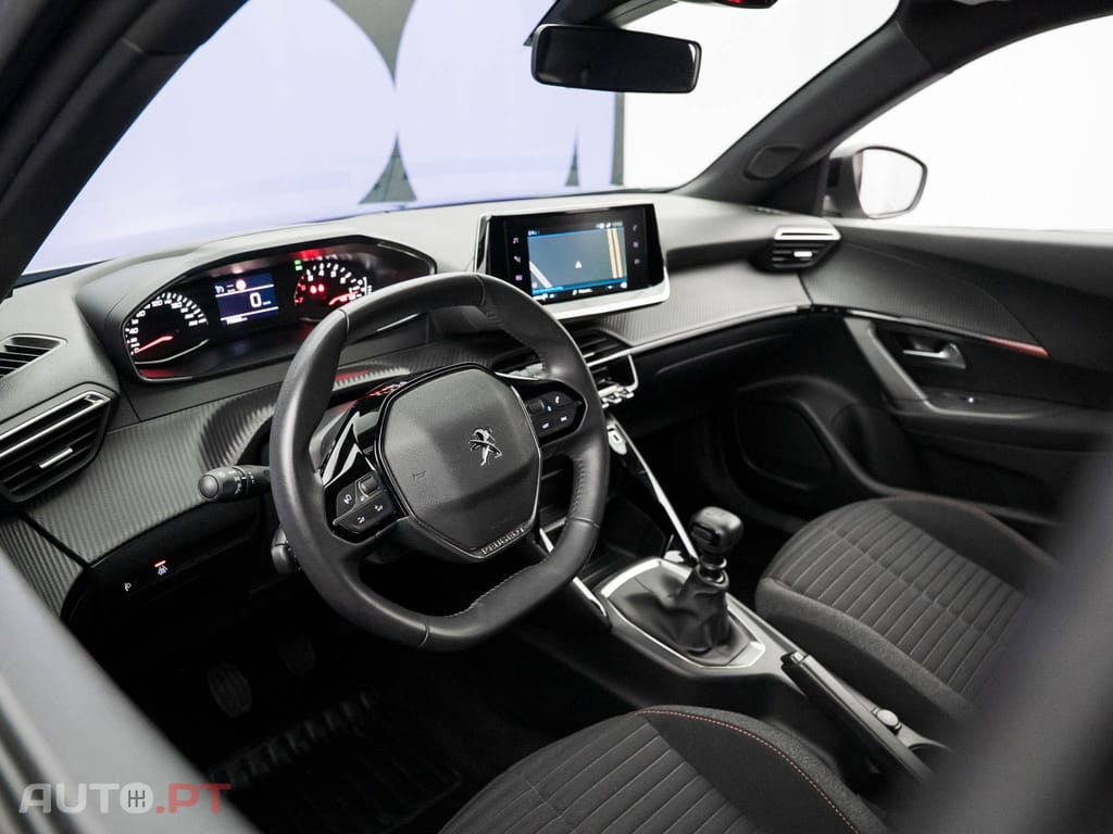 Peugeot 2008 1.2 PureTech Active Pack
