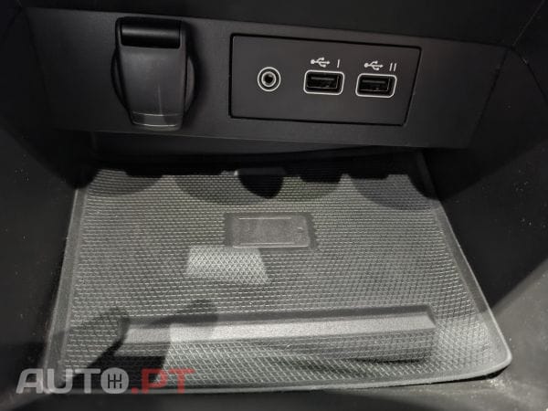 Renault Clio TCe 100 Bi-Fuel Techno