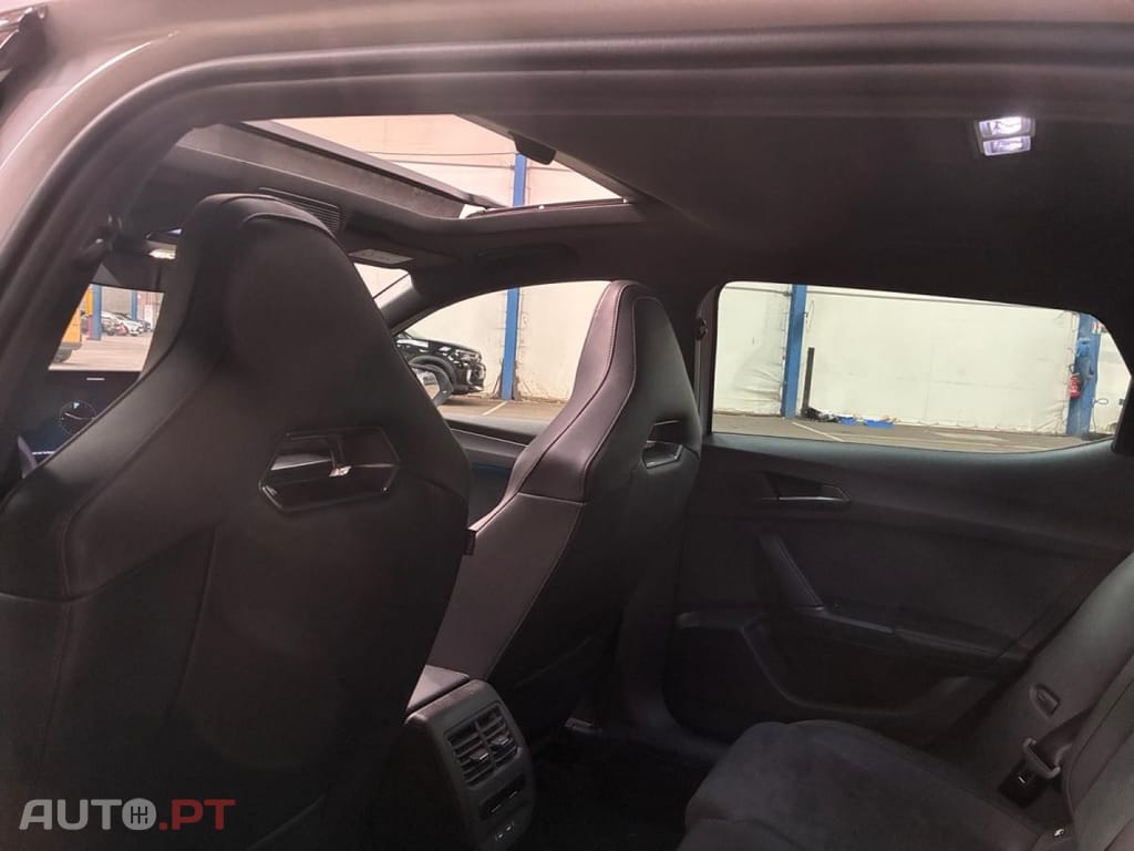 Cupra Leon 1.5 e-Hybrid V DSG