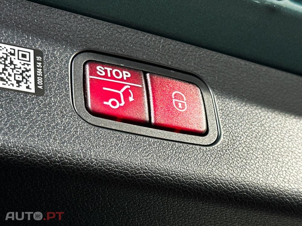 Mercedes-Benz E 300 de 4Matic 9G-TRONIC AMG Line