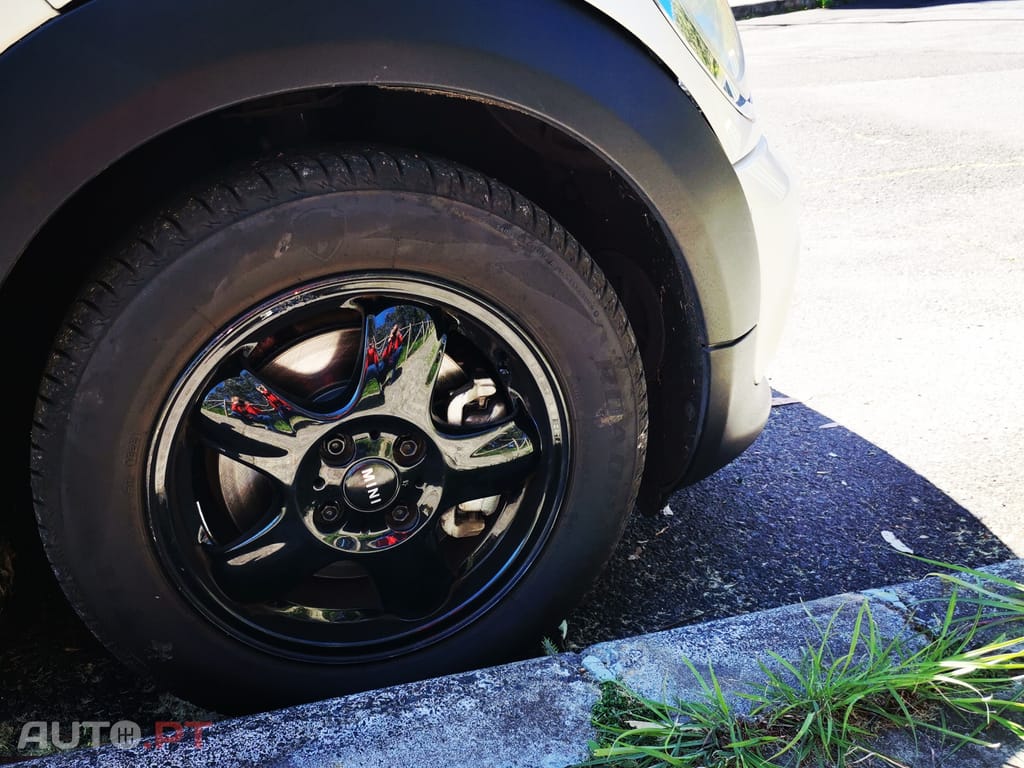 MINI Clubman One D - Van den Broeck