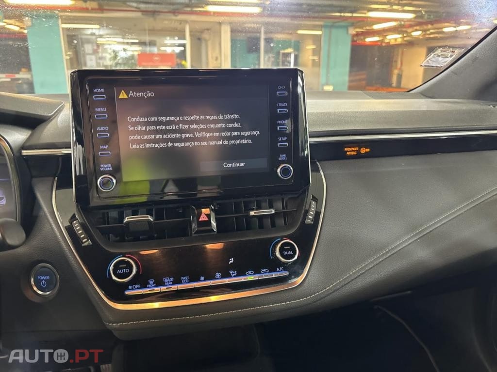 Toyota Corolla 1.8 Hybrid Comfort