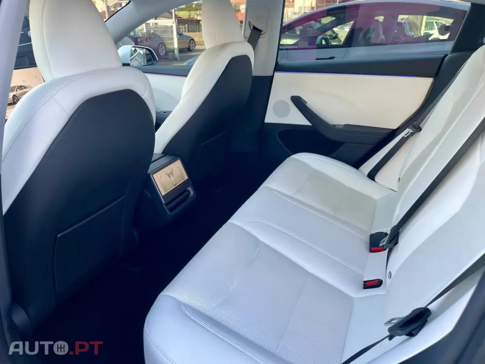 Tesla Model 3 Tração Traseira Premium