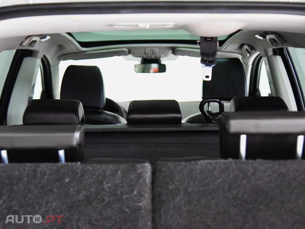 Nissan Qashqai +2 1.6 dCi Tekna Premium 18 360 S&S