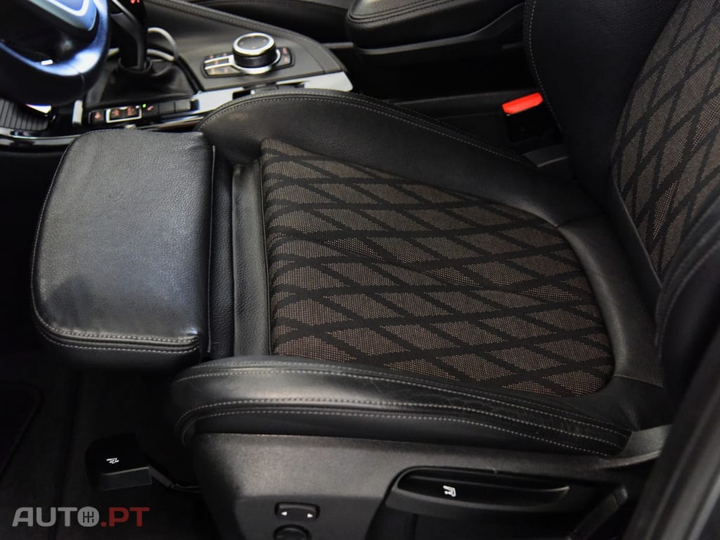 BMW X1 18 d sDrive Auto xLine