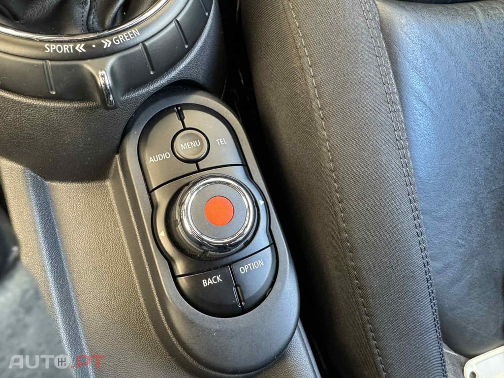 MINI Cooper Cooper D