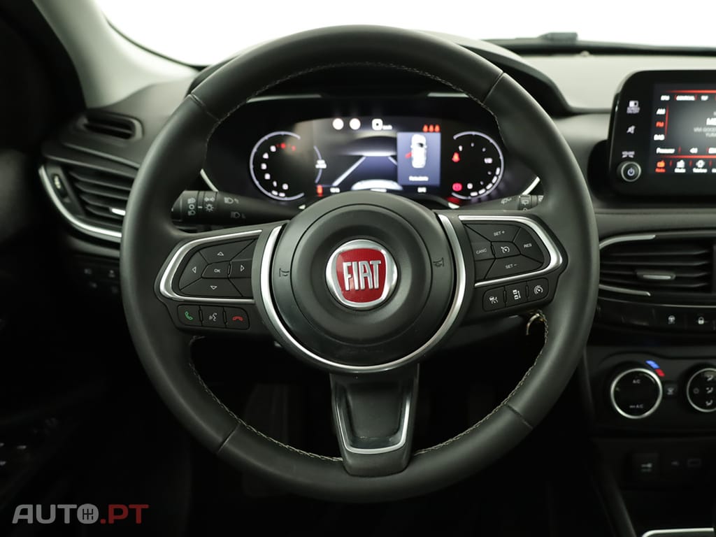 Fiat Tipo Tipo 1.0 GSE T3 Cross