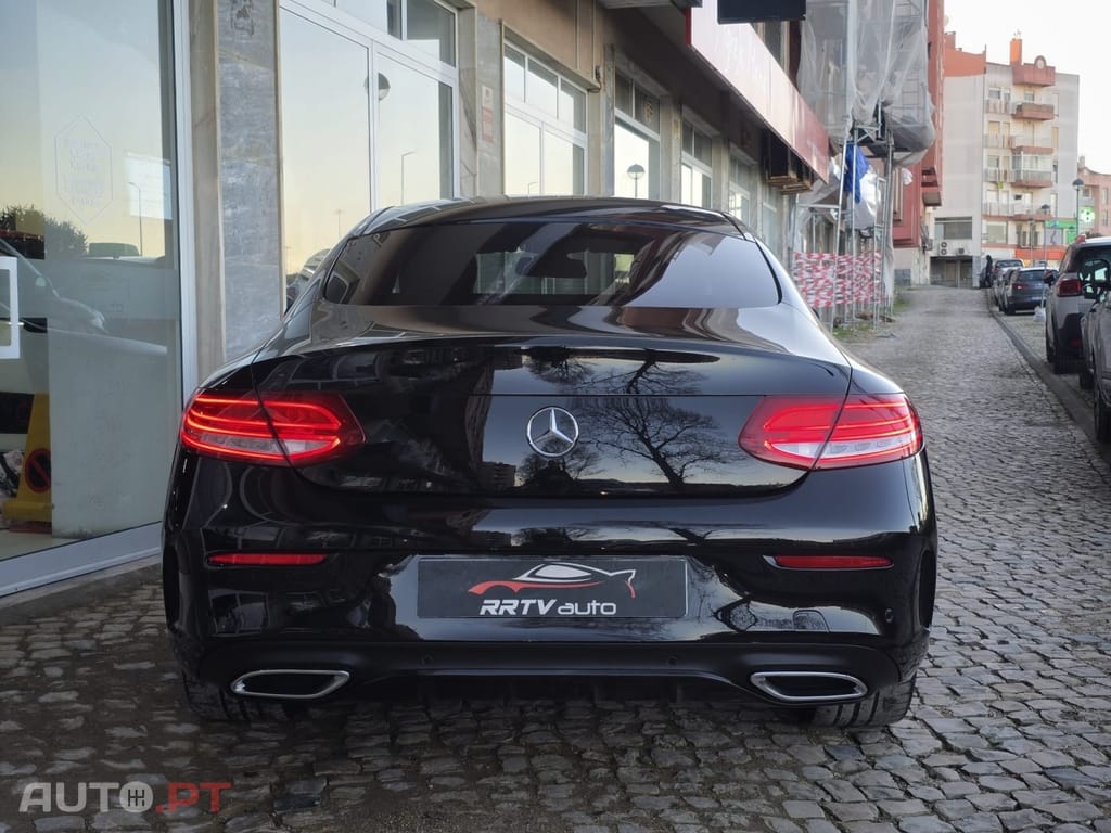 Mercedes-Benz C 220 d Coupe 9G-TRONIC AMG Line