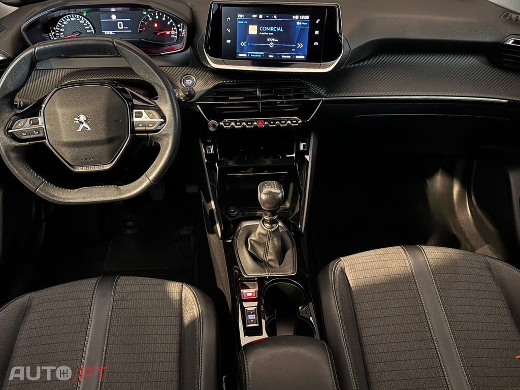 Peugeot 2008 1.2 PureTech Allure Pack