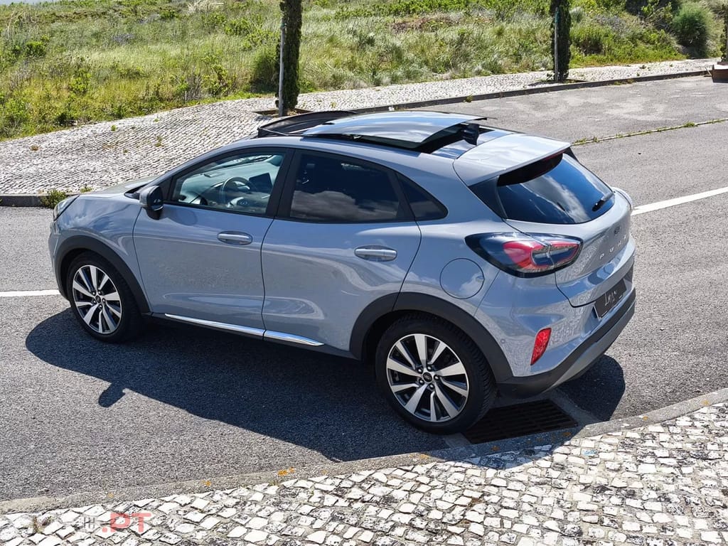 Ford Puma 1.0 EcoBoost Hybrid TITANIUM X