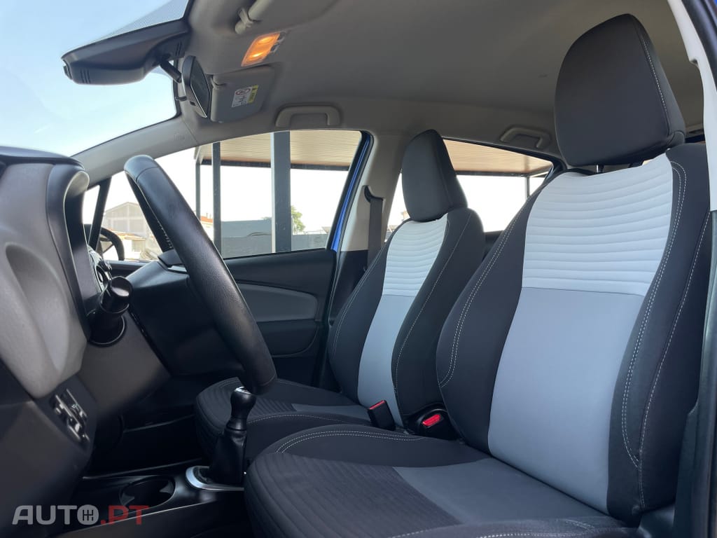 Toyota Yaris 1.0 VVT-i