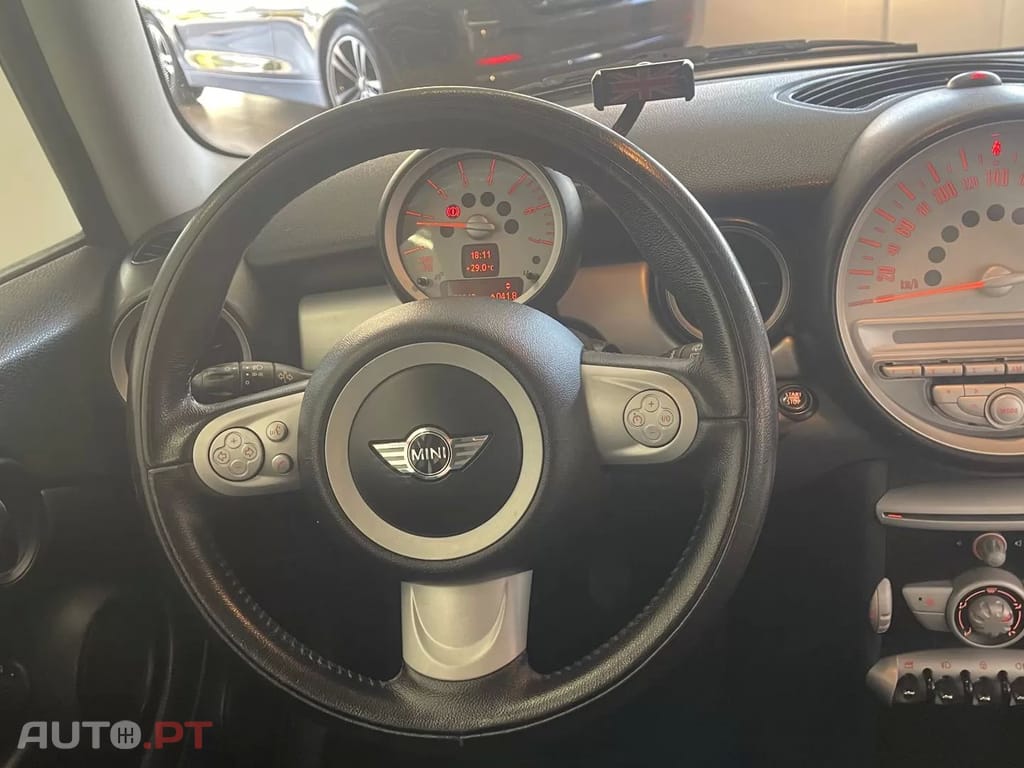 MINI One D - Black Details JLL 17
