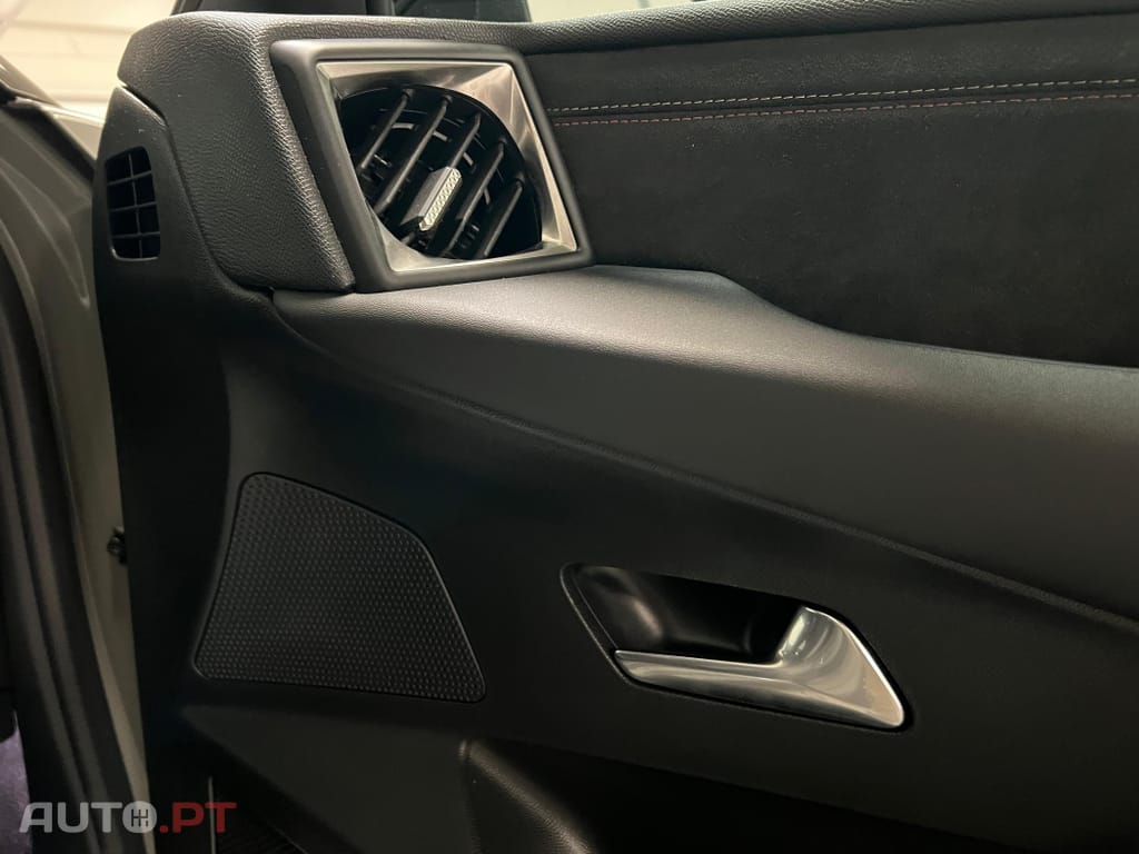 DS DS3 E-Tense Performance Line