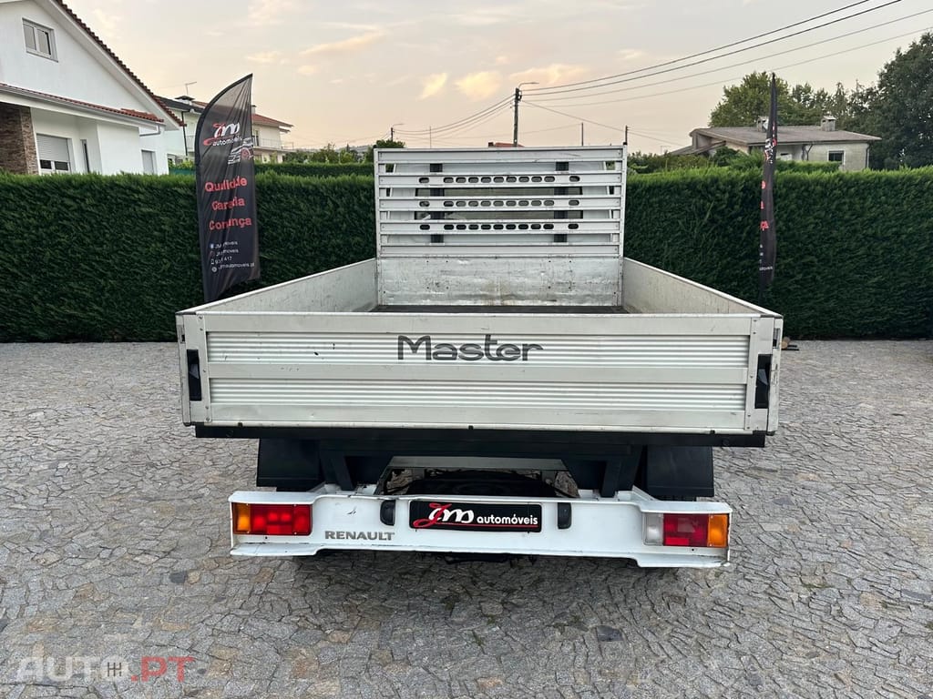 Renault Master 2.5 dCi L3 3.5T 100
