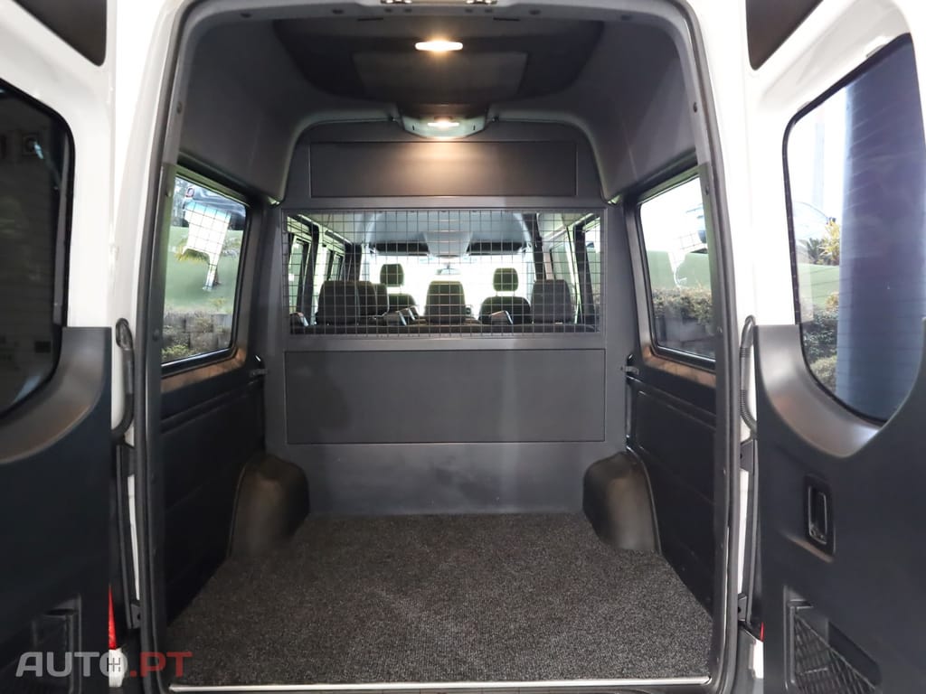 Mercedes-Benz Sprinter 315 CDI/43 Luxo (2+2+2+3)