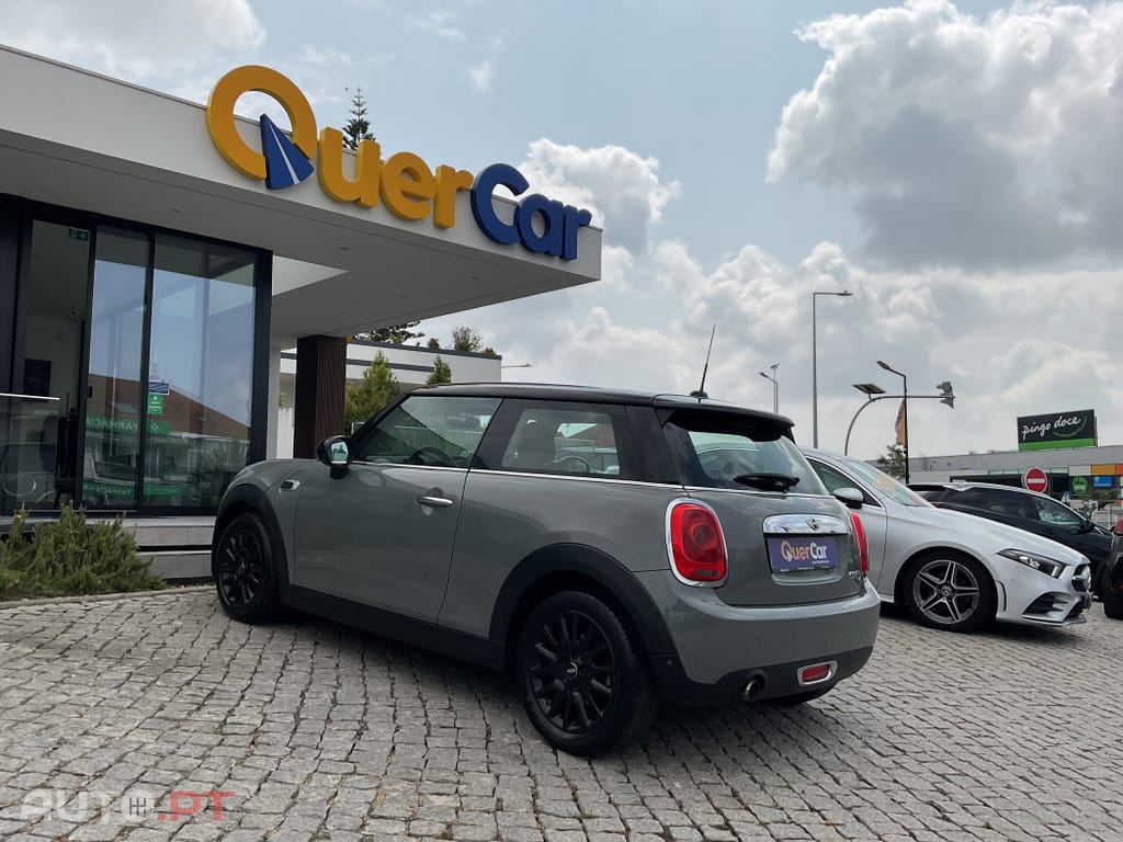 MINI Cooper Cooper D