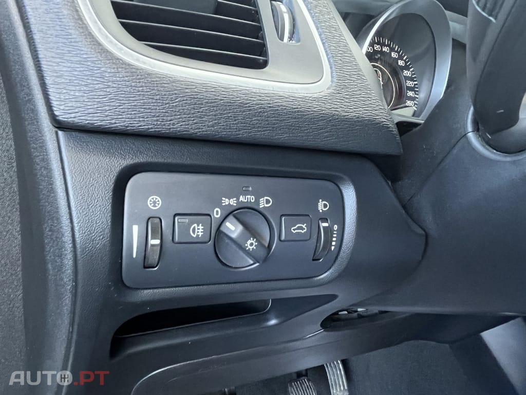 Volvo V40 1.6 D2 Eco Momentum