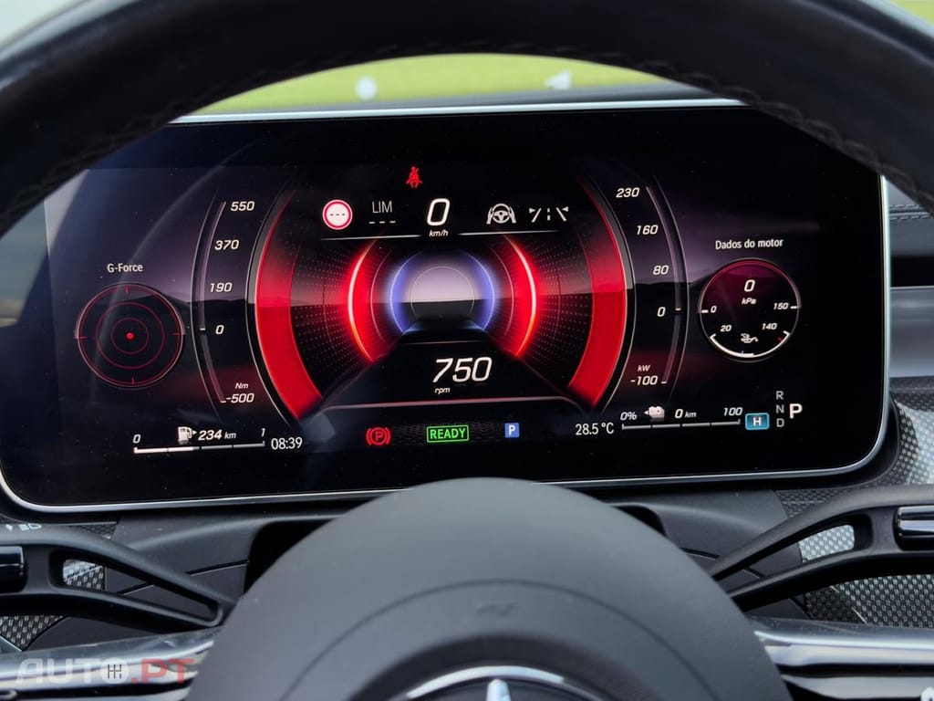Mercedes-Benz C 300 C 300 e AMG Line PLUG - IN
