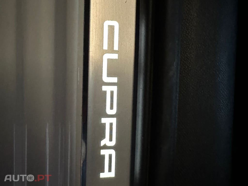 Cupra Leon 1.4 e-Hybrid VZ DSG