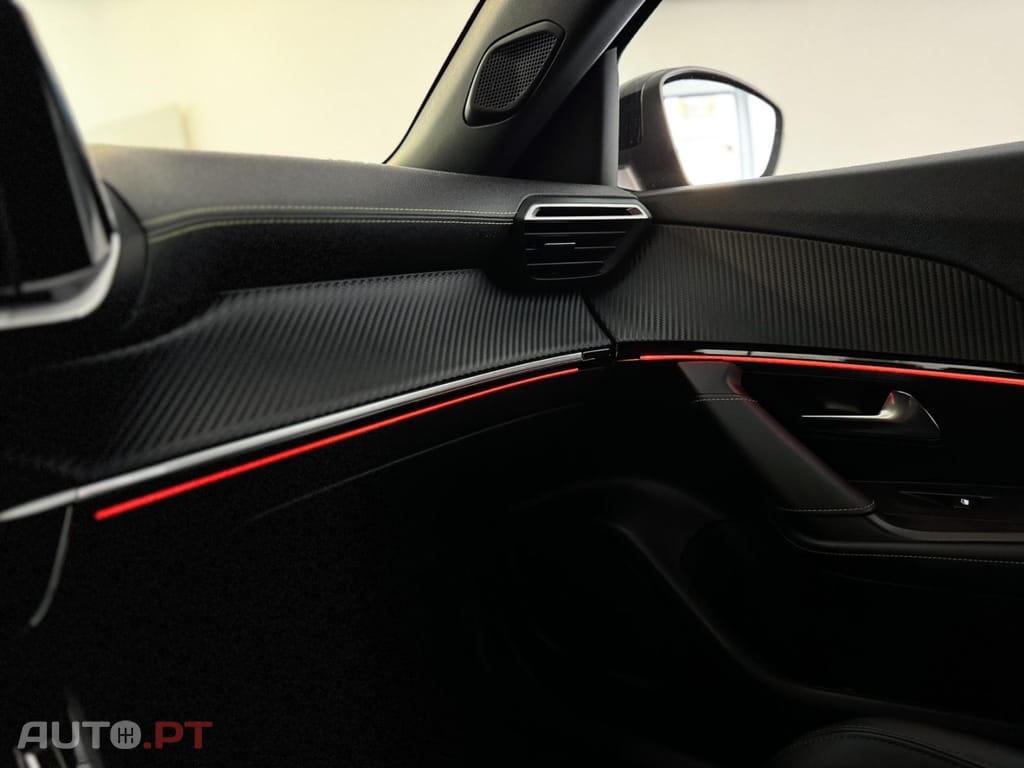 Peugeot 2008 1.2 PureTech GT Pack EAT8