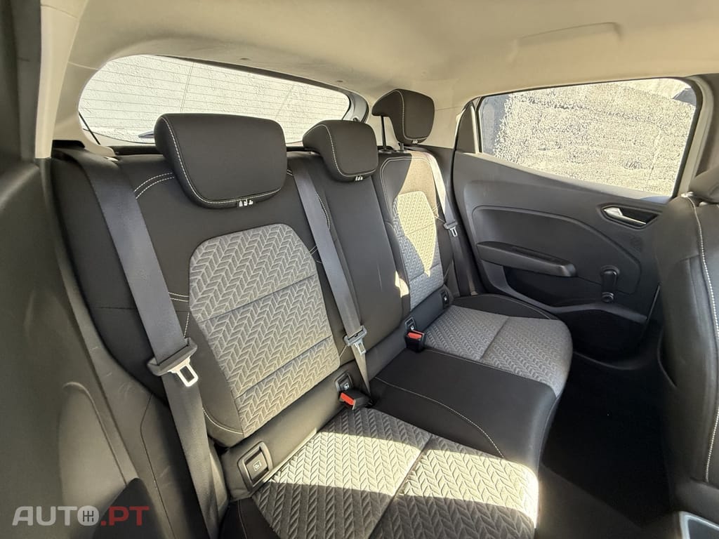 Renault Clio 1.0 TCe Limited Bi-Fuel