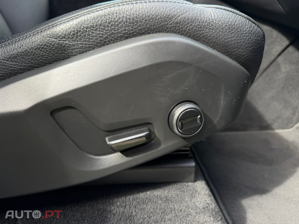 Volvo XC90 2.0 T8 PHEV Inscription Expression AWD