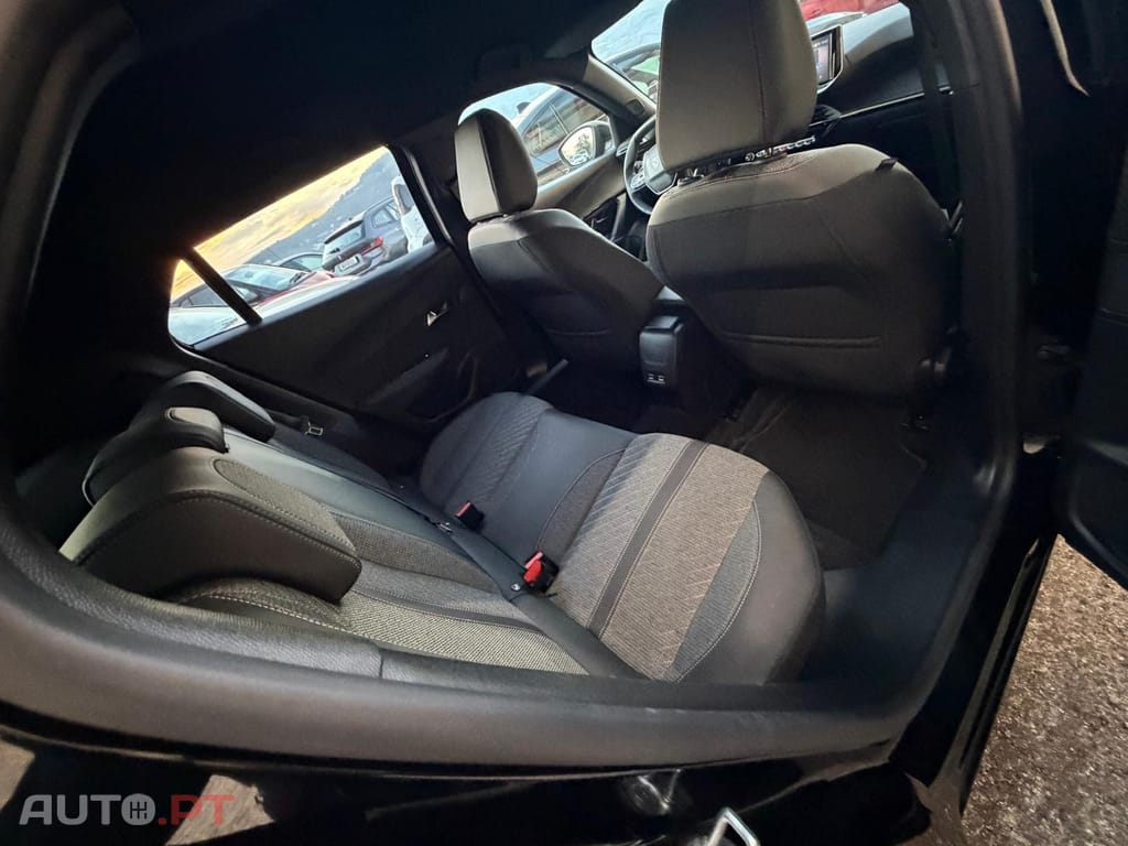 Peugeot 2008 GT Line