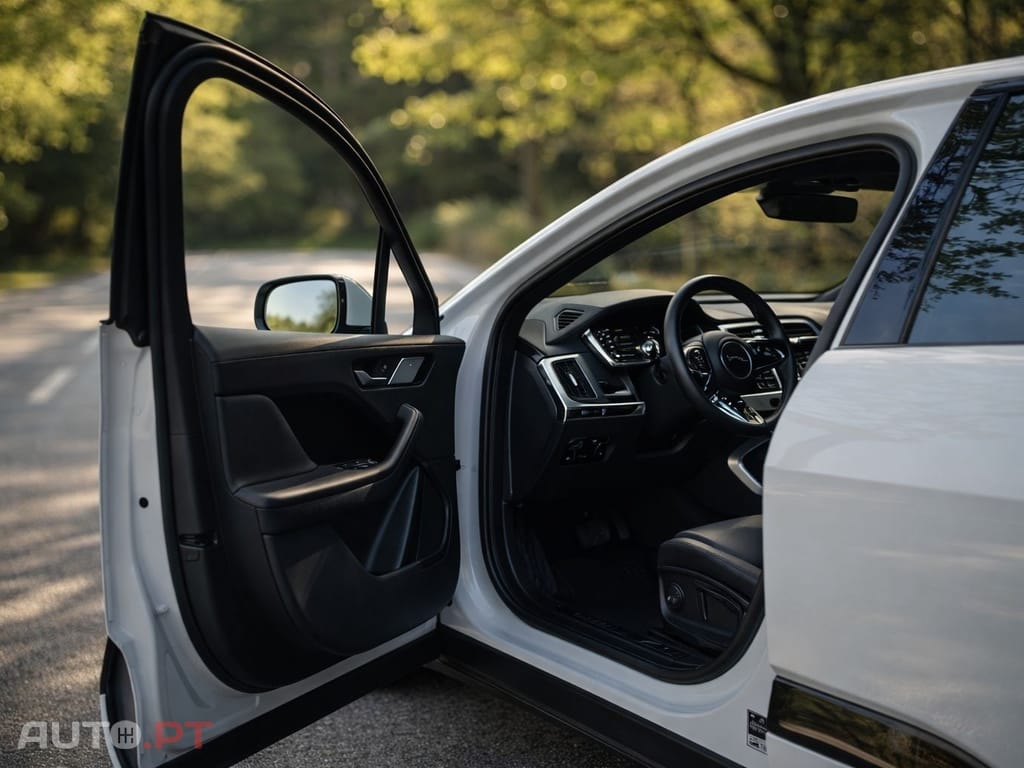 Jaguar I-Pace EV320 S