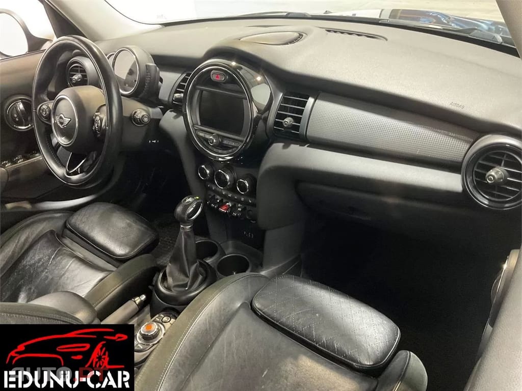 MINI One Cooper D Auto