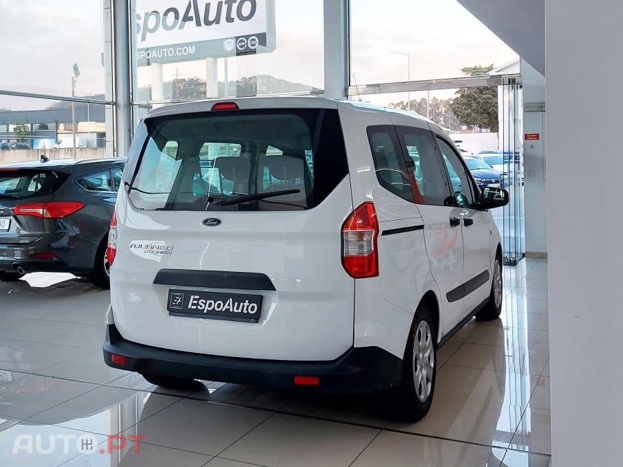 Ford Tourneo 1.5 TDCi Ambiente