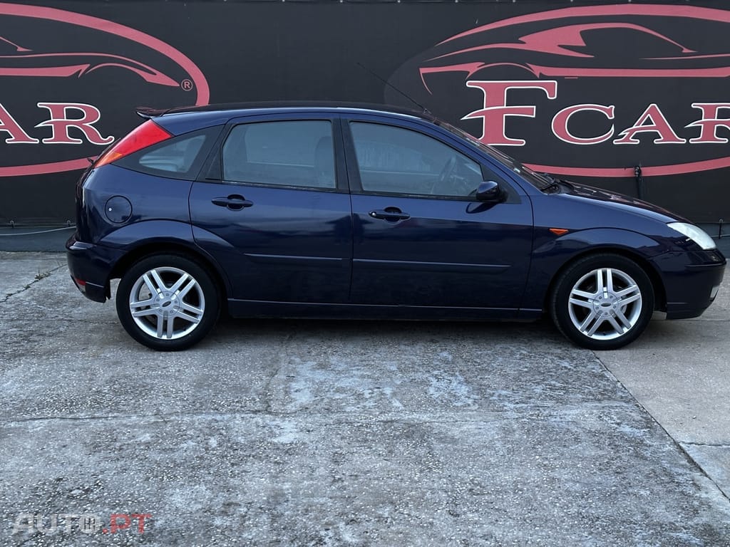 Ford Focus 1.8 TDdi Ghia