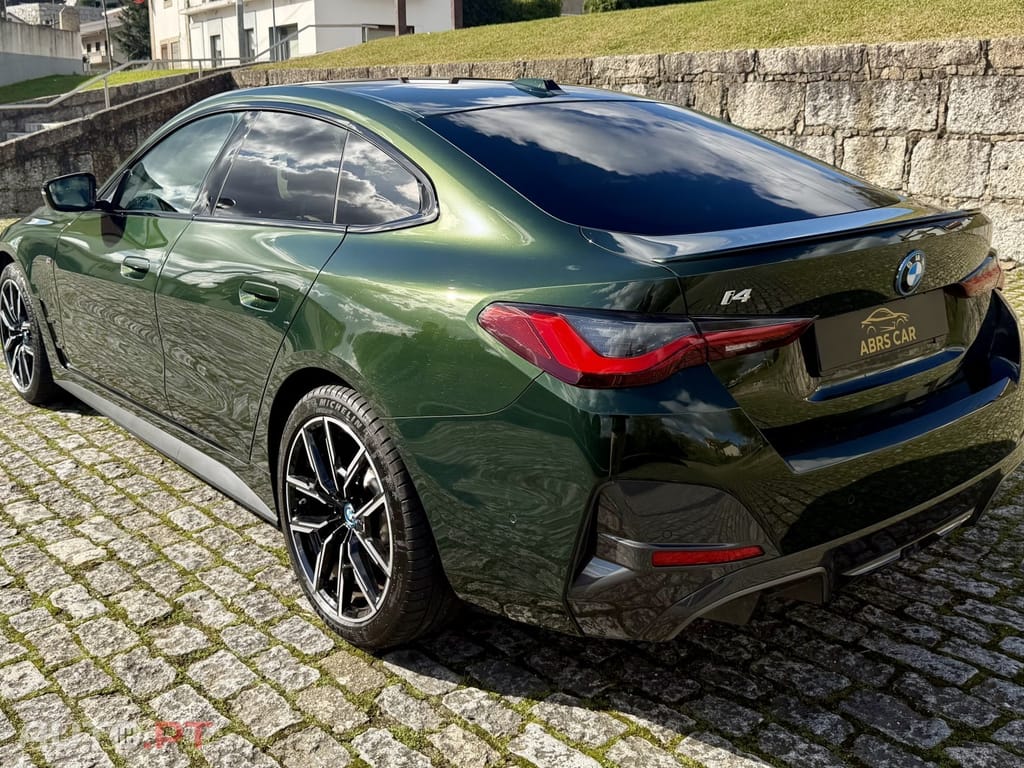 BMW i4 eDrive35 Edição Desportiva M