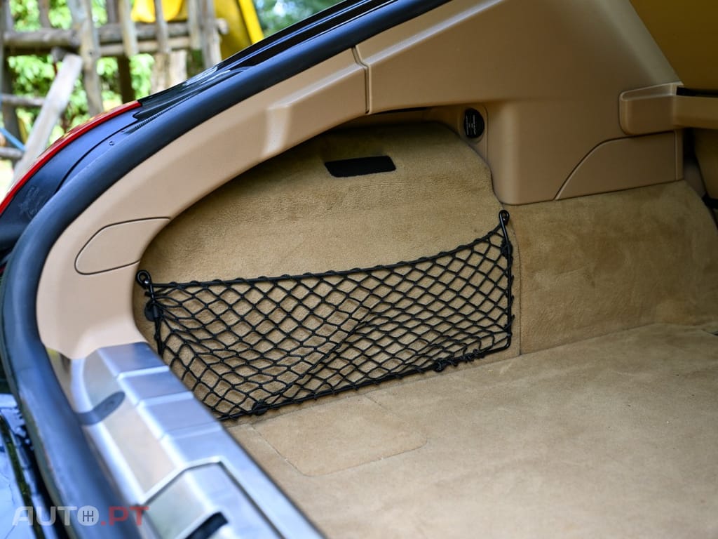 Porsche Panamera S Hybrid J19