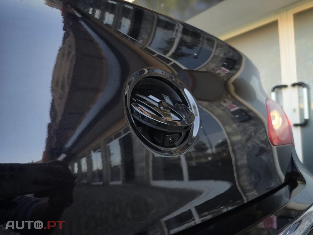 Volkswagen Passat CC 2.0 TDi