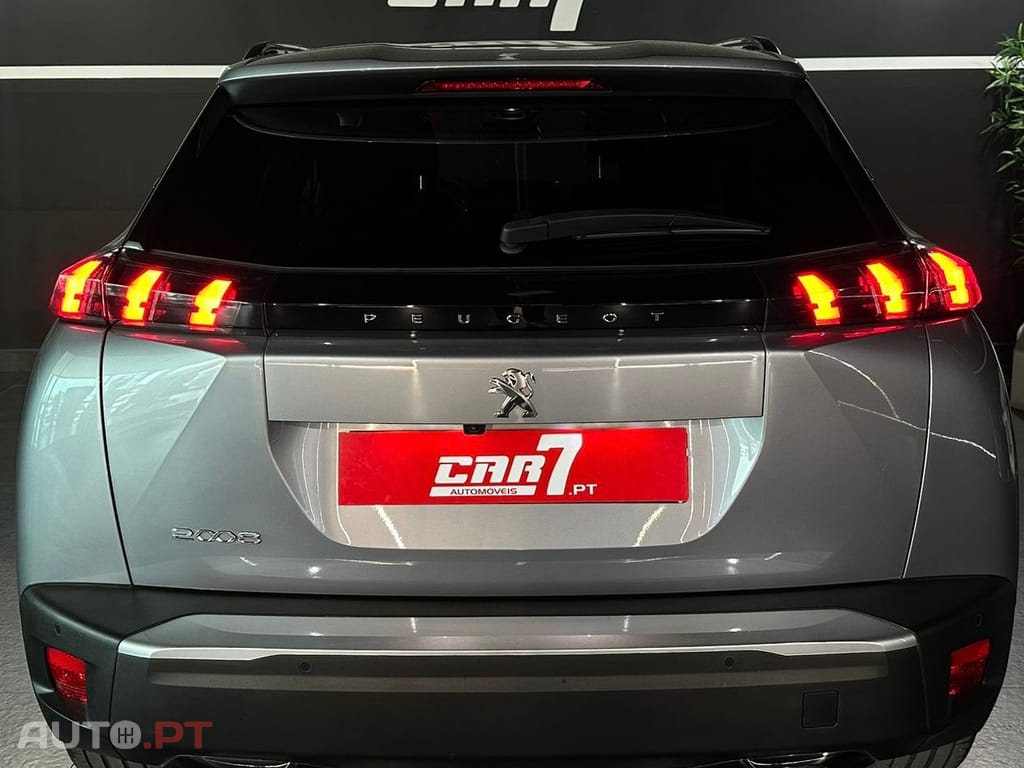 Peugeot 2008 1.2 PureTech Allure Pack