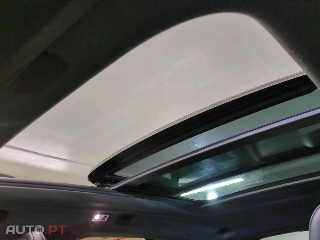 Volvo XC40 1.5 T5 PHEV R-Design