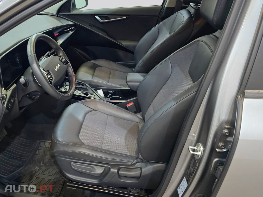 Kia Niro 1.6 GDI Hybrid Active