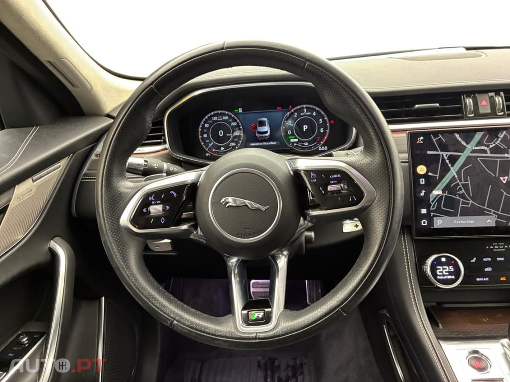 Jaguar F-Pace 2.0 P400e AWD R-Dynamic SE