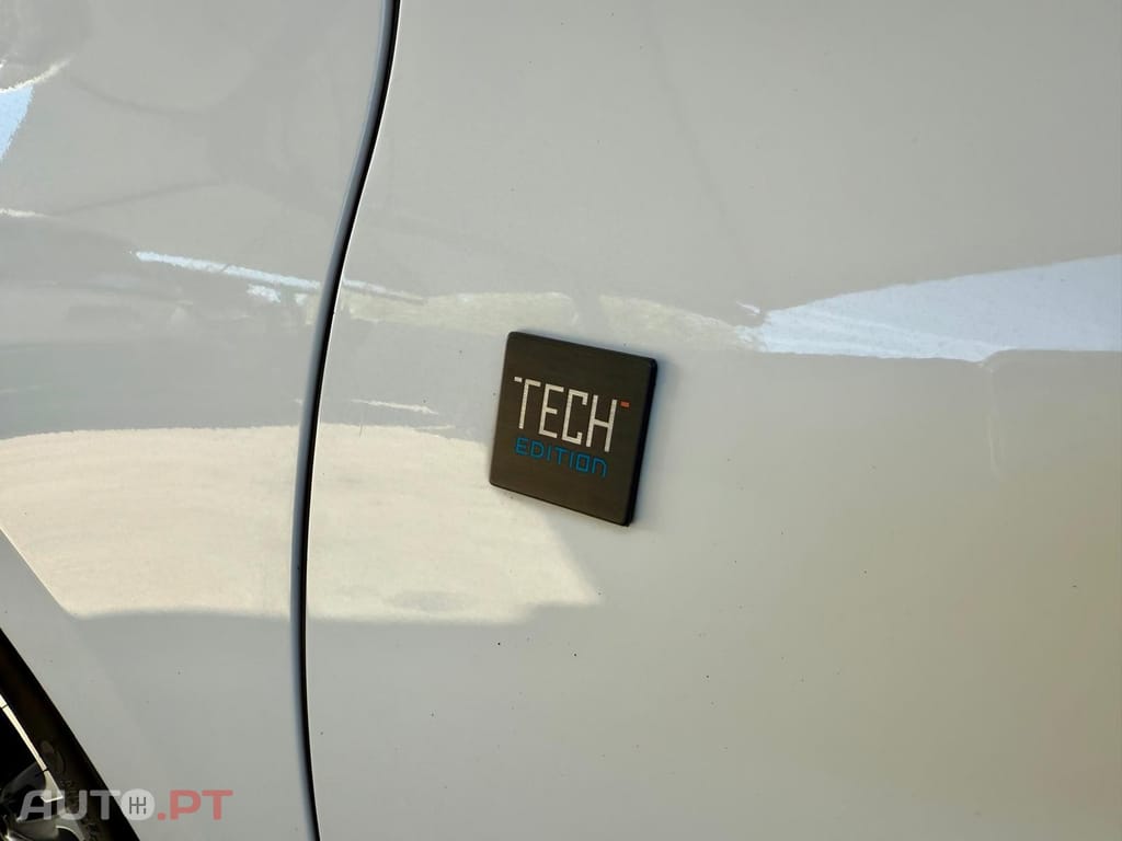 Peugeot 208 1.2 PureTech Tech Edition