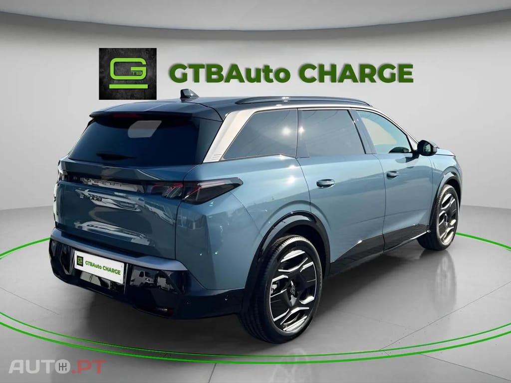 Peugeot E-5008 GT I.V.A DEDUTÍVEL 